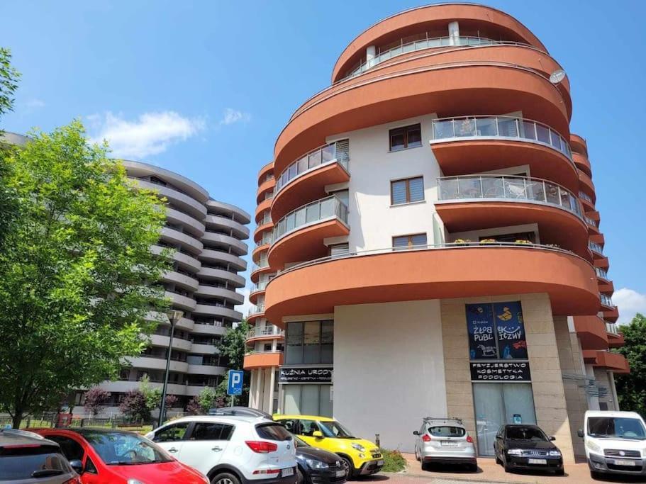 Apartment Dark Chocolate 4 Persons Down Town