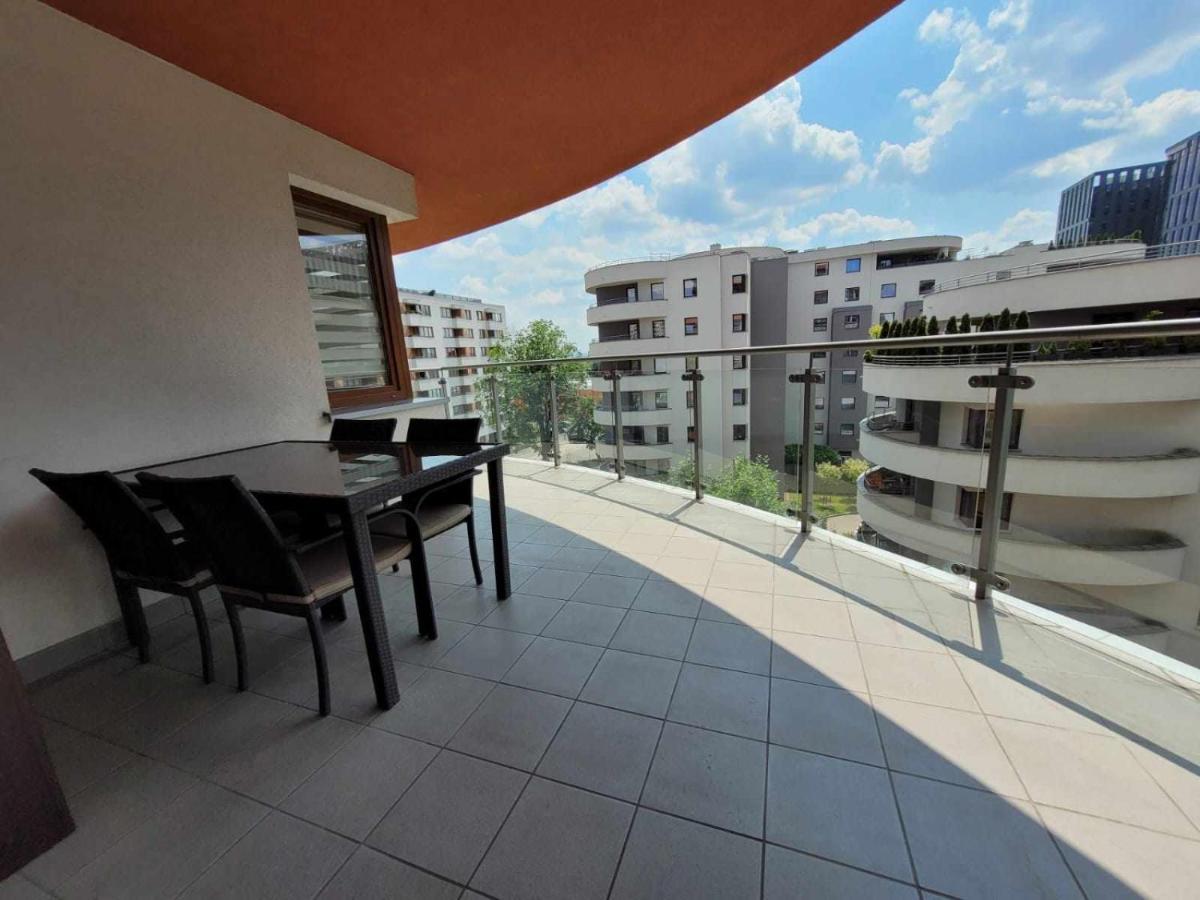 Dark Chocolate 4 Persons Down Town Apartment Krakow